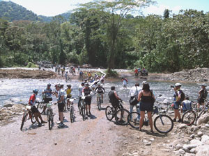 Vélo de montagne au Costa Rica